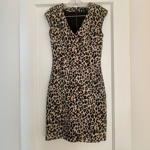 H&M - V-neck Leopard Dress - size 6